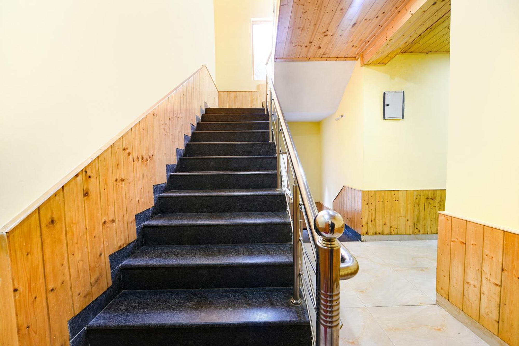 מנאלי Fabhotel Anant Meadows מראה חיצוני תמונה